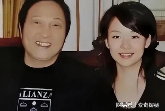 黑红女星直播爆料视频,黑红女星爆料内幕,娱乐圈风云再起  第2张 黑红女星直播爆料视频,黑红女星爆料内幕,娱乐圈风云再起  第2张