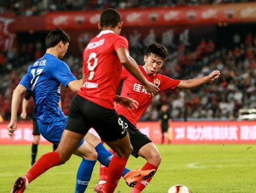 中超热身爆料视频,精彩瞬间与幕后花絮大曝光  第3张 中超热身爆料视频,精彩瞬间与幕后花絮大曝光  第3张